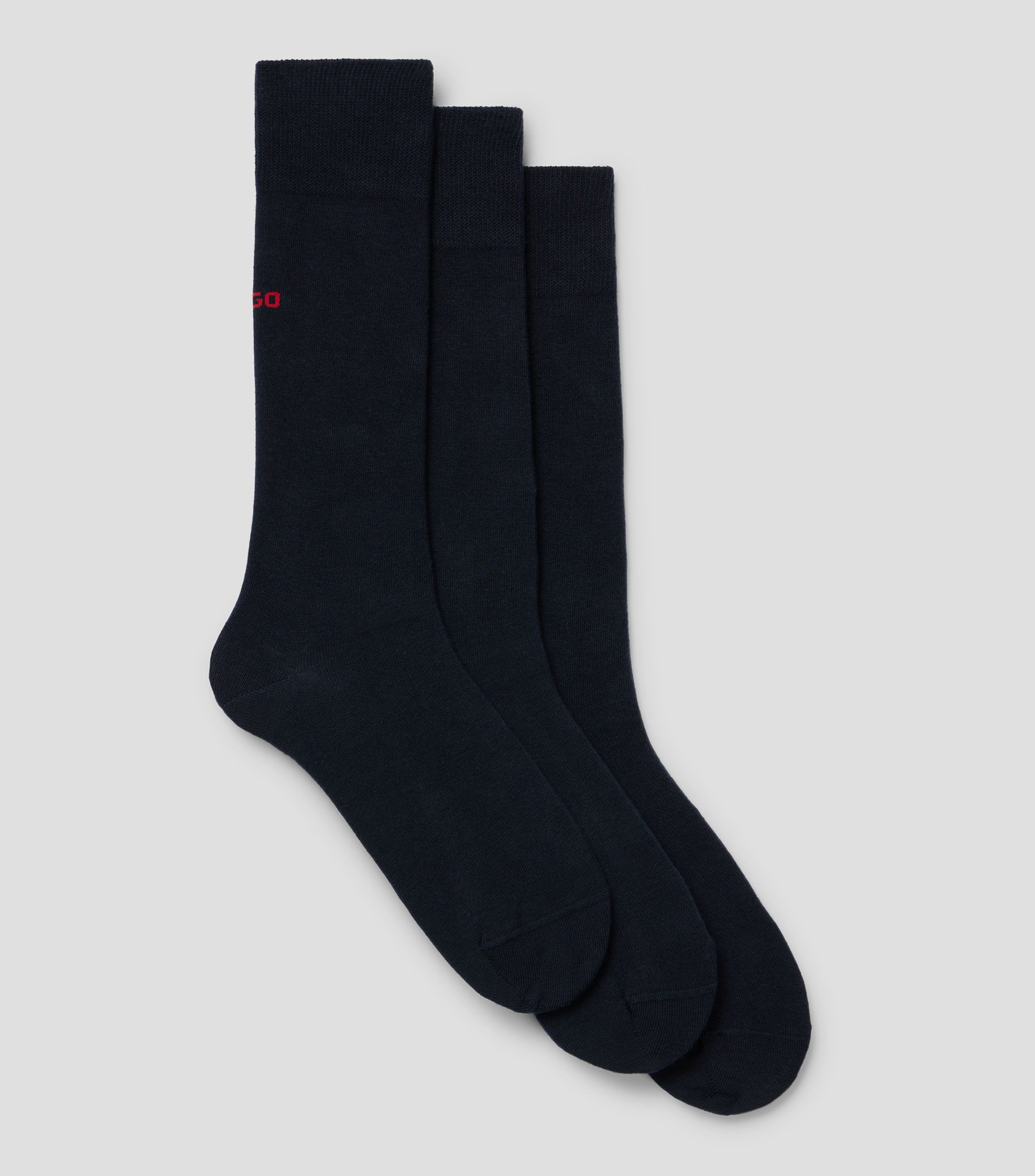 Paquete de tres pares de calcetines de largo estándar con logo Hombre